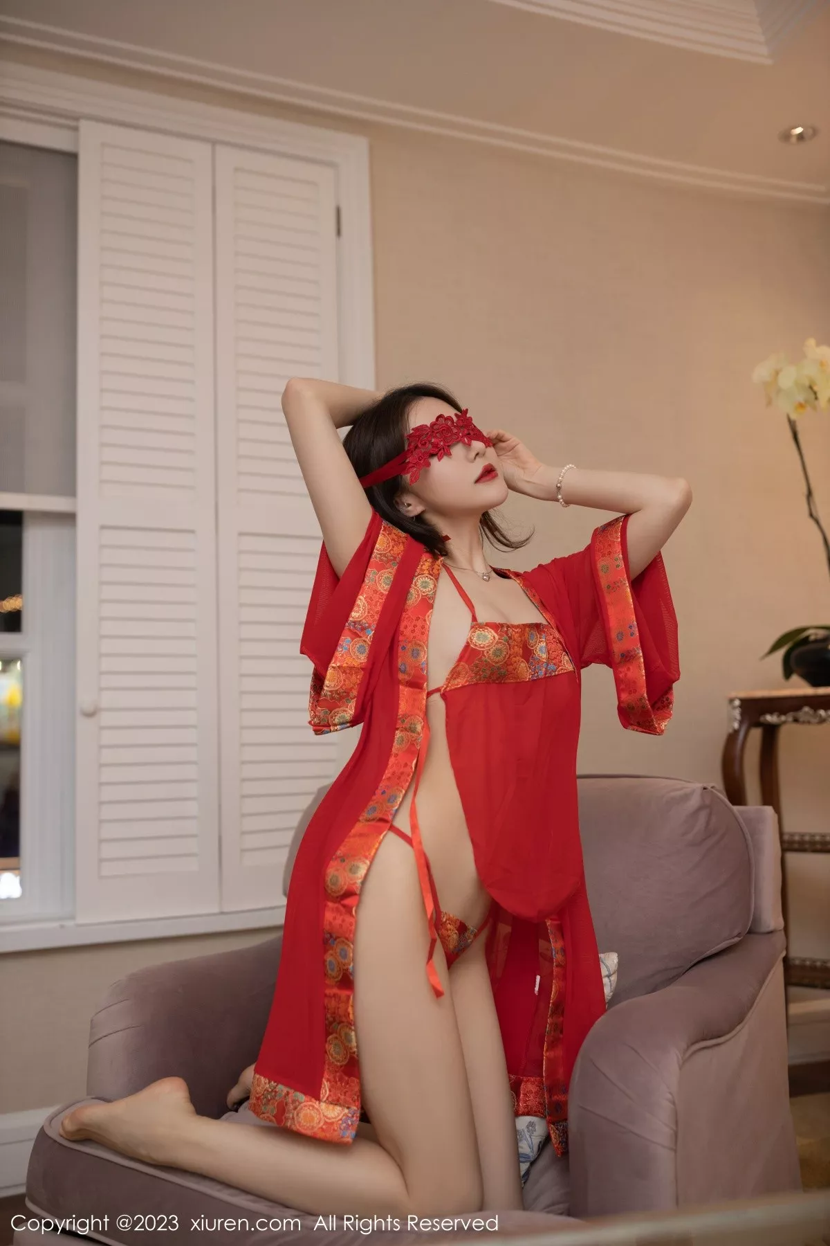 [XiuRen秀人网]第7008期鱼子酱写真-秀人资源网